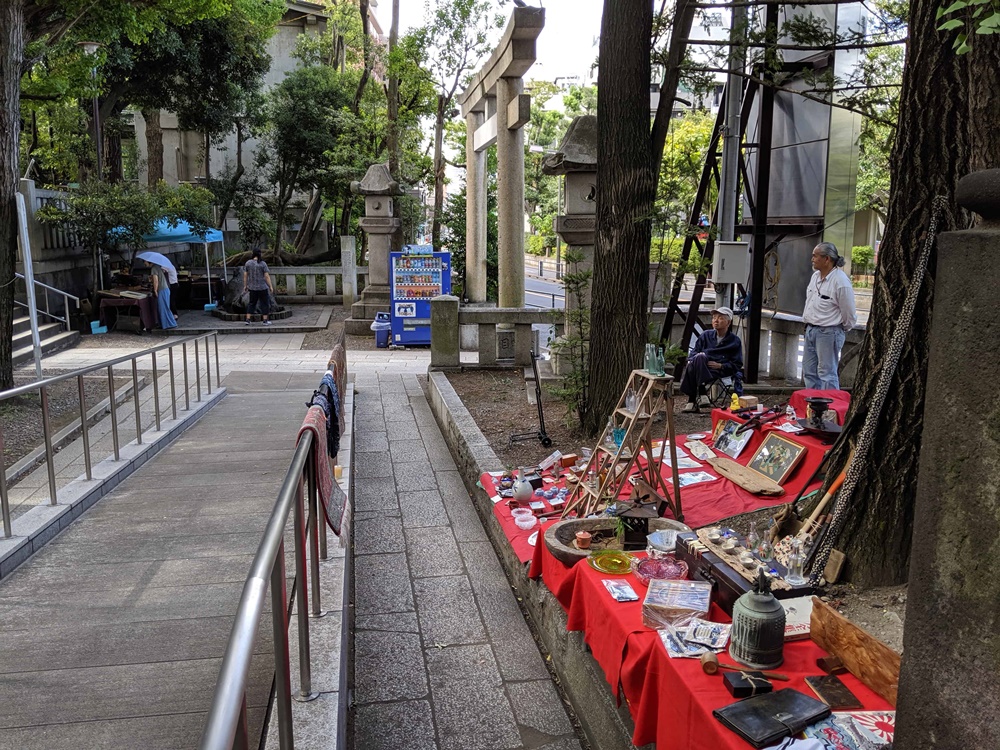 富岡八幡宮骨董市