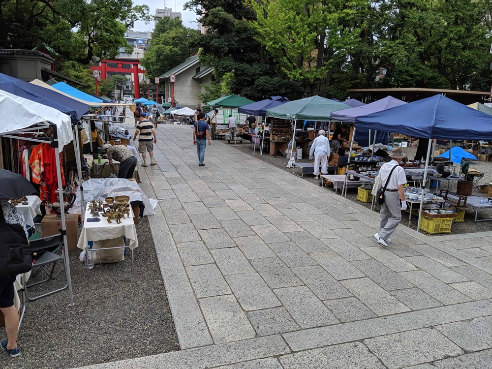 富岡八幡宮骨董市