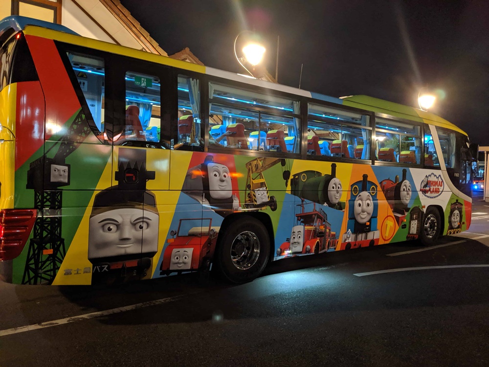 河口湖站-旁邊可怕的湯瑪士小火車