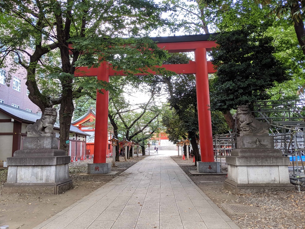 花園神社