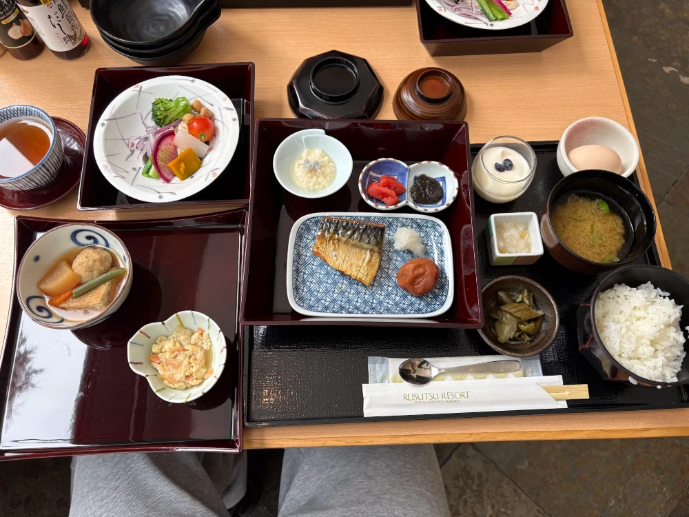 留壽都村早餐：雪花亭