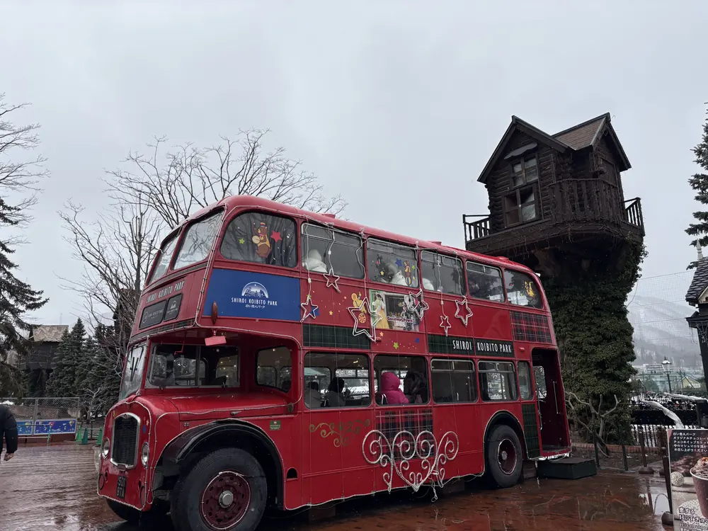 白色戀人-紅色餐車