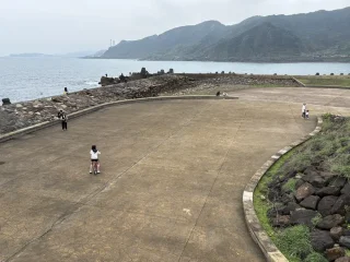 外木山 貓貓咖啡 外面廣場