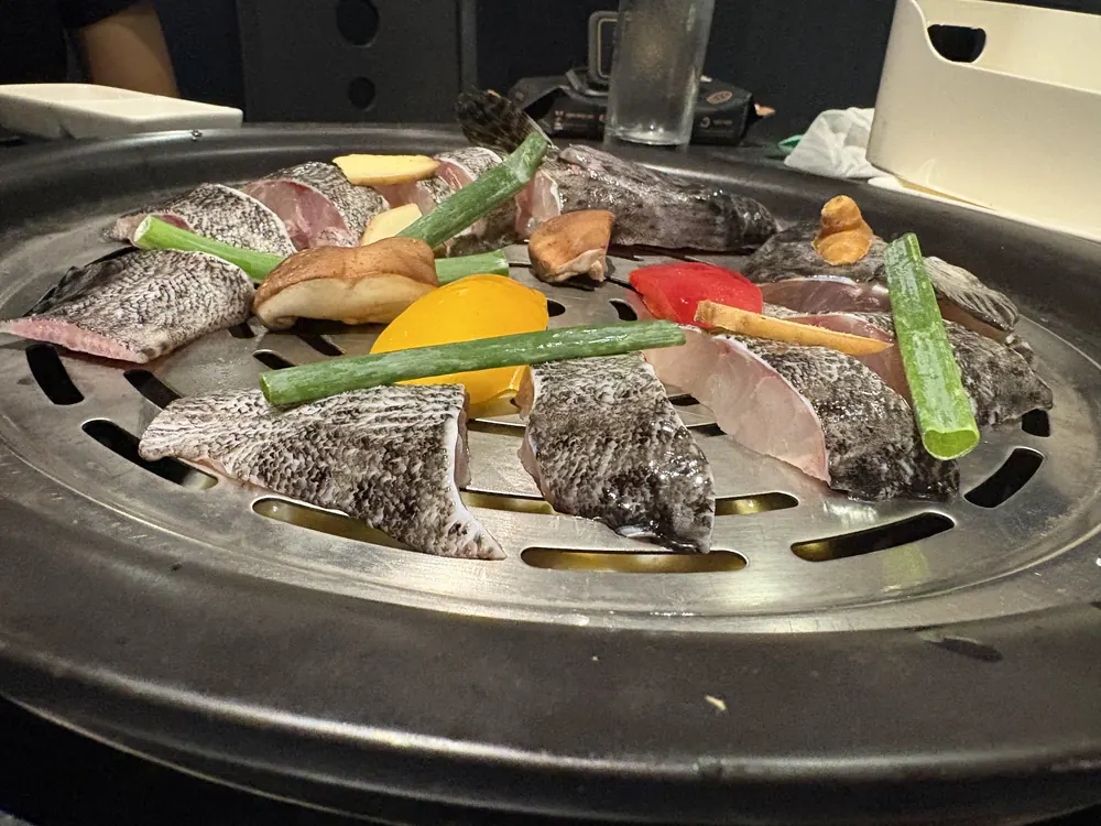 漉 海鮮蒸氣鍋 鱸魚