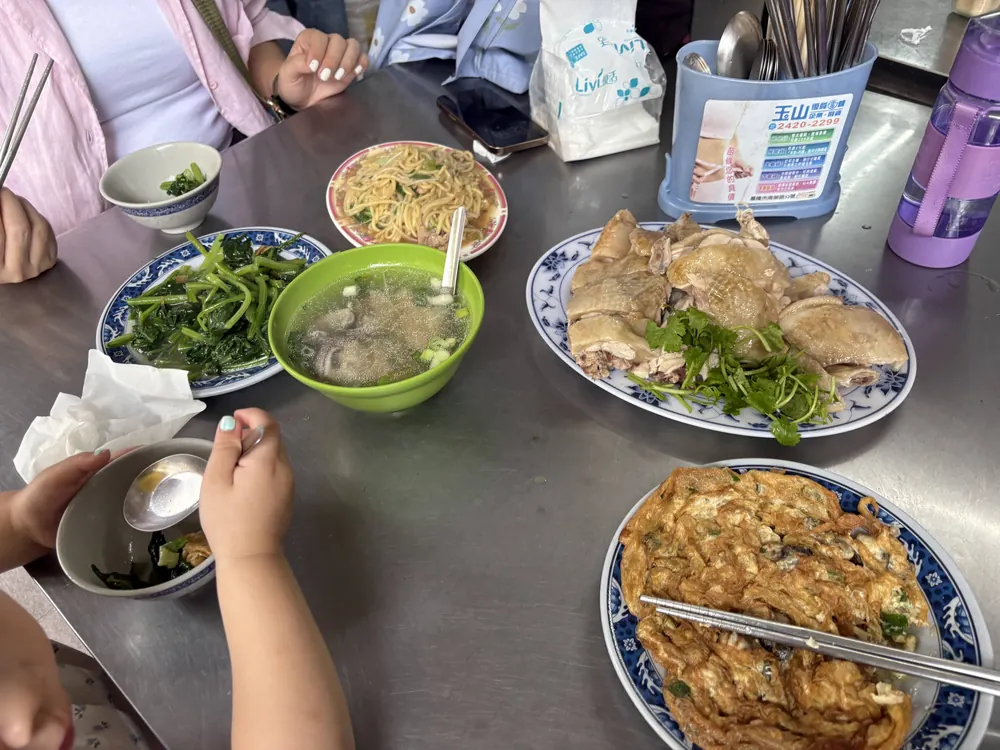 陳仔麵店 一桌菜