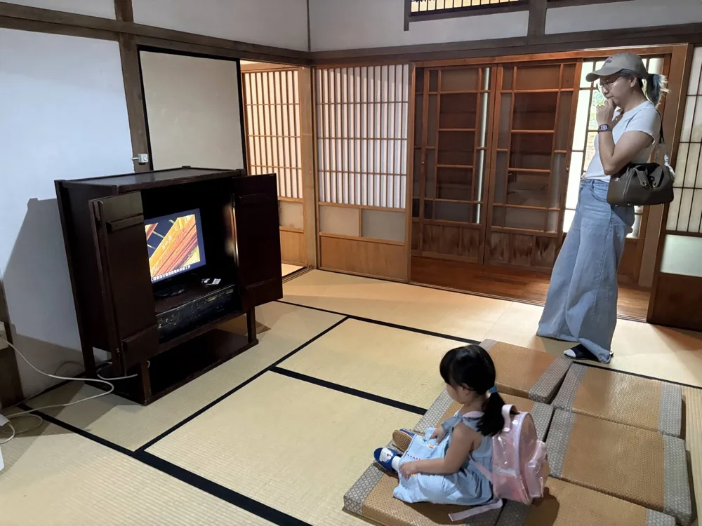 黃金博物館-四連棟一進去