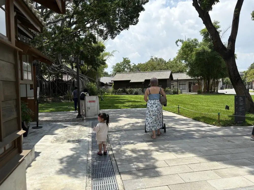 台中國家漫畫博物館-戶外2