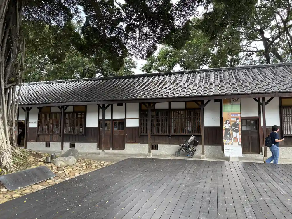 台中國家漫畫博物館-戶外3