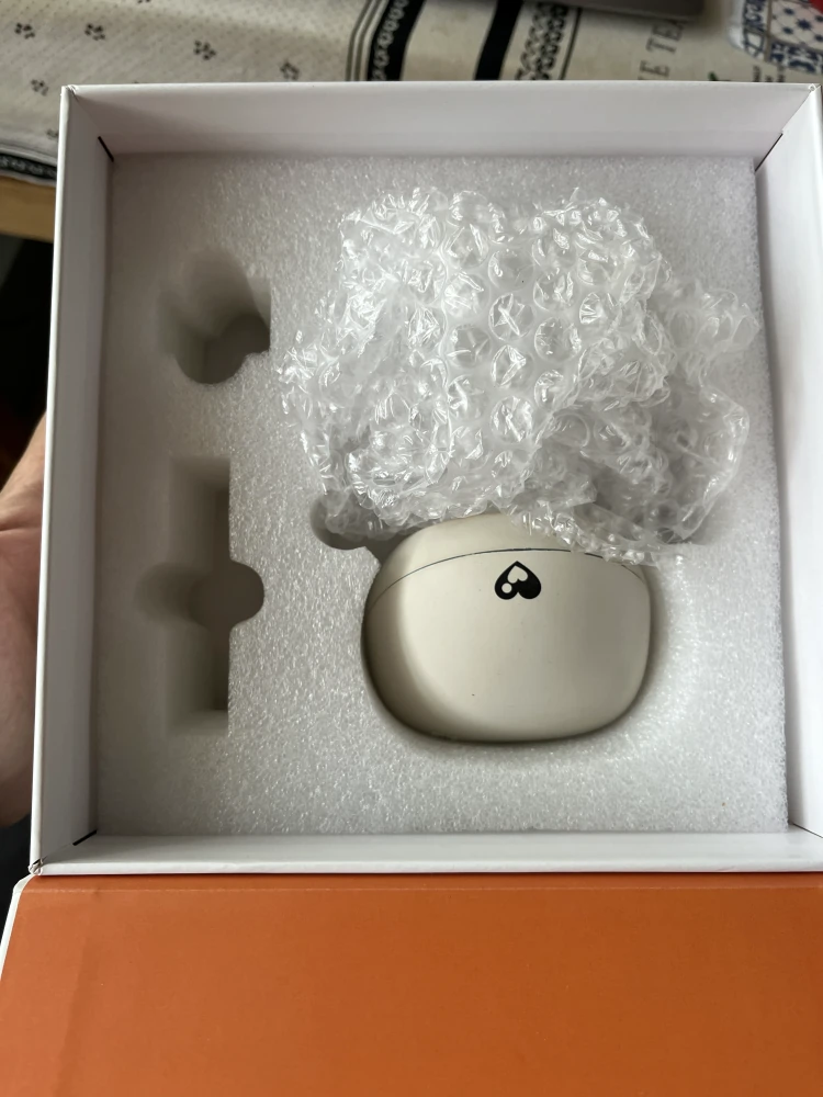 新貝樂小饅頭-Cmore-HandFree 包裝
