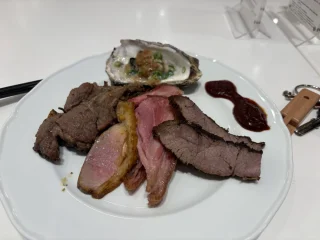 旭日全日Buffet-取餐牛肉