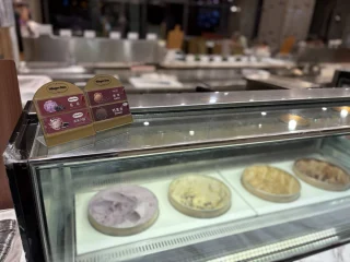 旭日全日Buffet-餐台-哈根大隻冰淇淋