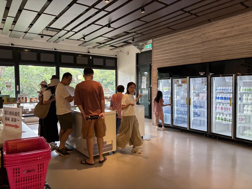 東海大學馬場-牧場商店-店內空間