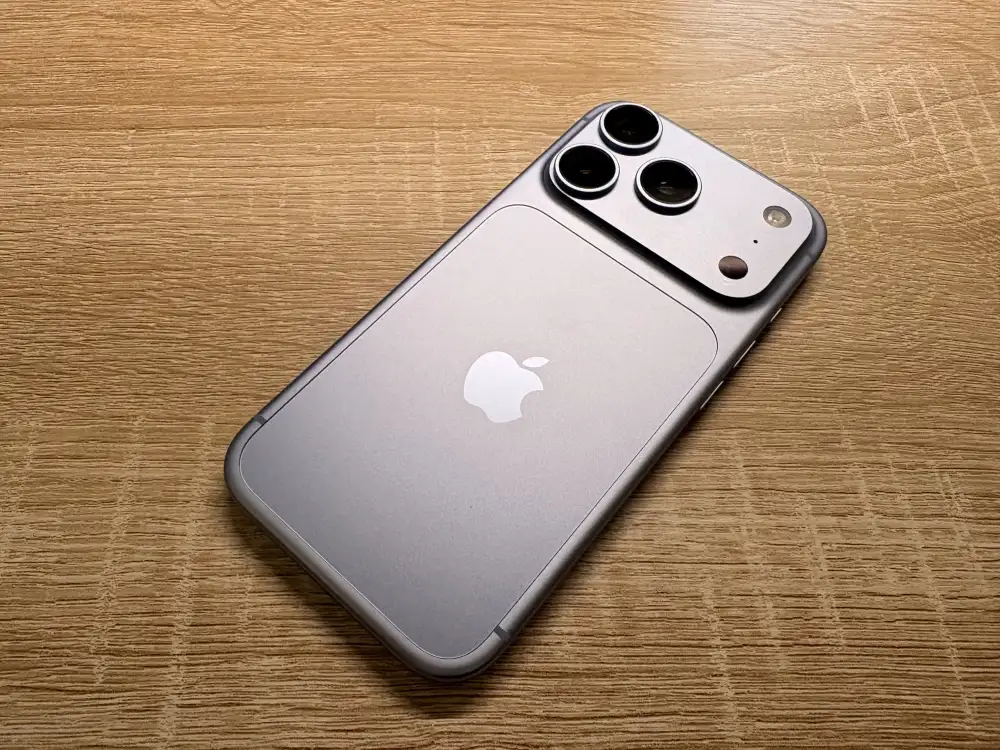 iPhone-18-Pro-背面